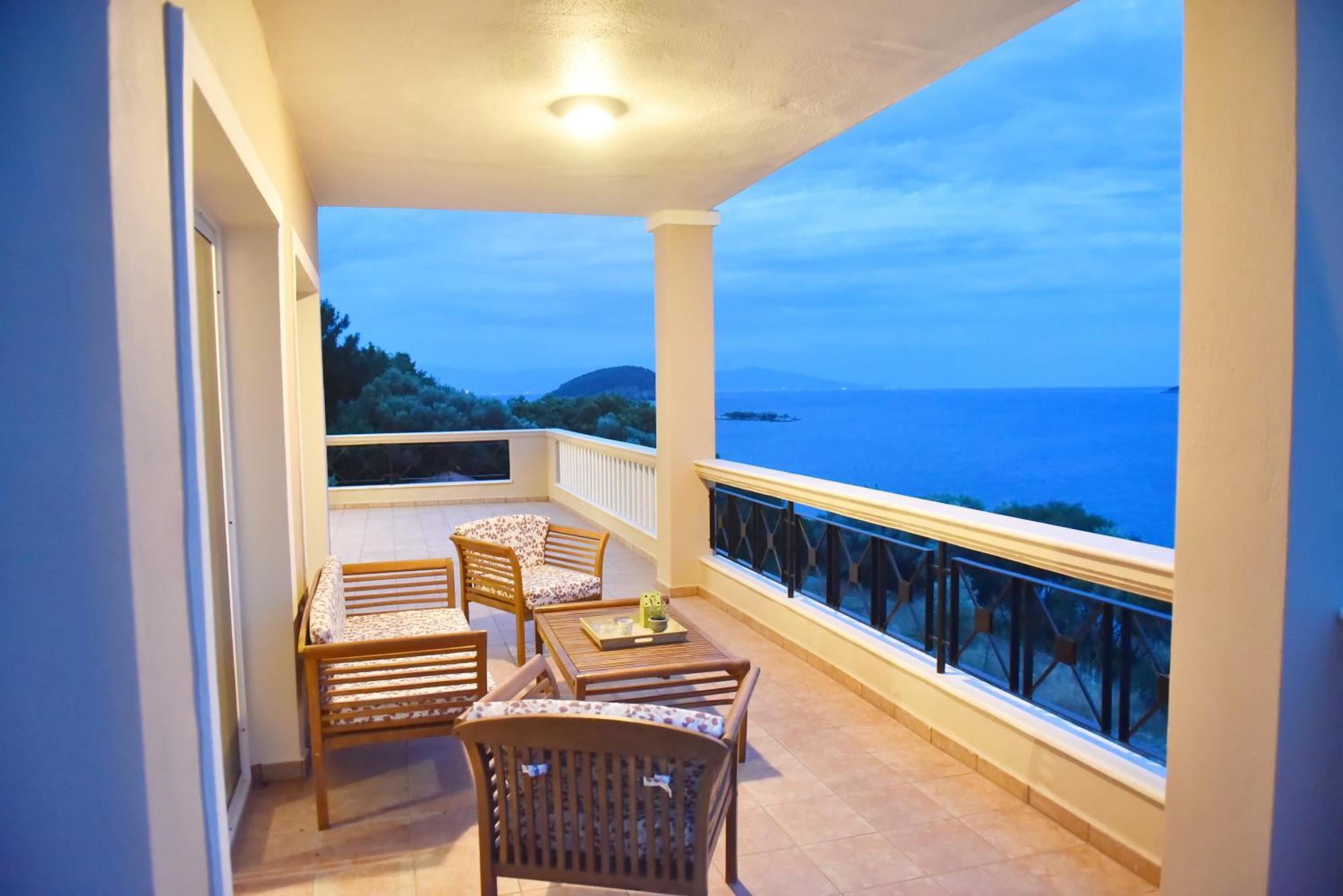 Palio Suites PalaiónTsiflíkion Exteriör bild