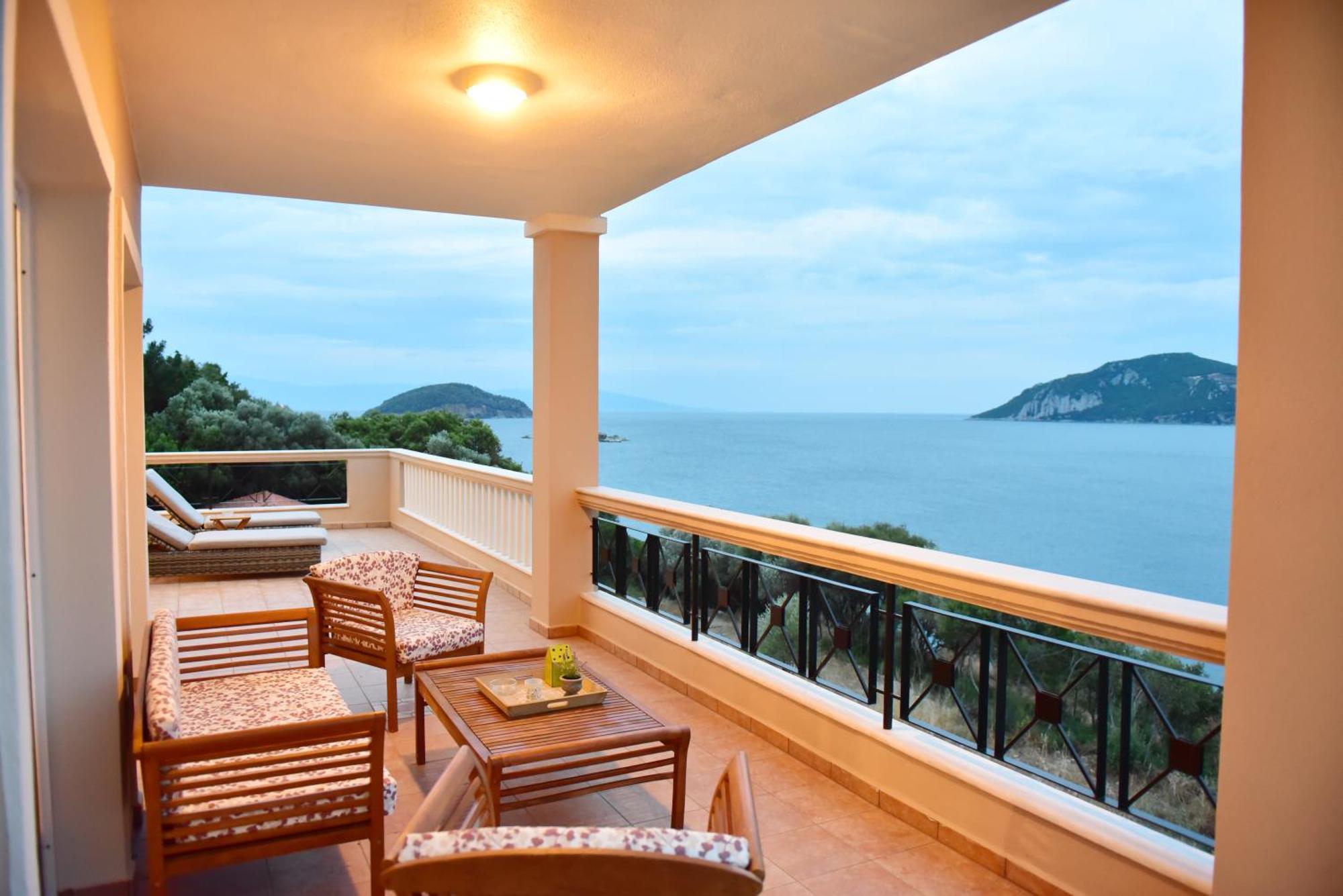 Palio Suites PalaiónTsiflíkion Exteriör bild